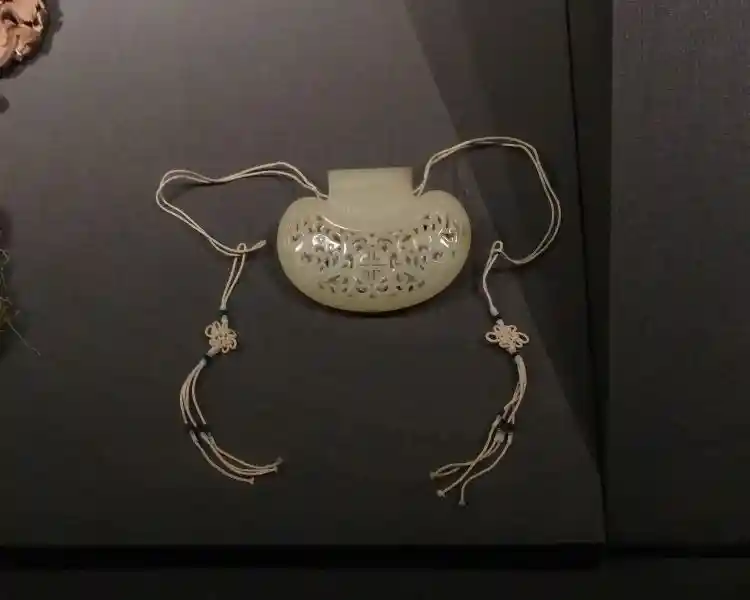 Two dragons and a cross on a fragrance pouch, National Palace Museum